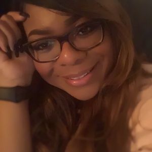 Meet your Posher, Darlene